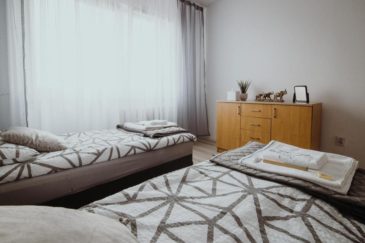 Kraju Centrum Z Fotelem Masujacym Apartment *