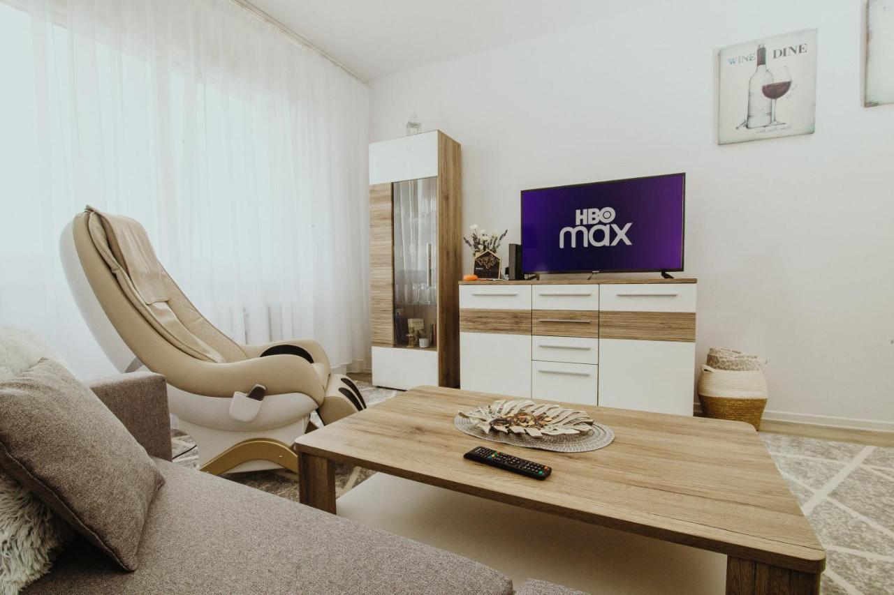 Kraju Centrum Z Fotelem Masujacym Apartment Sosnowiec